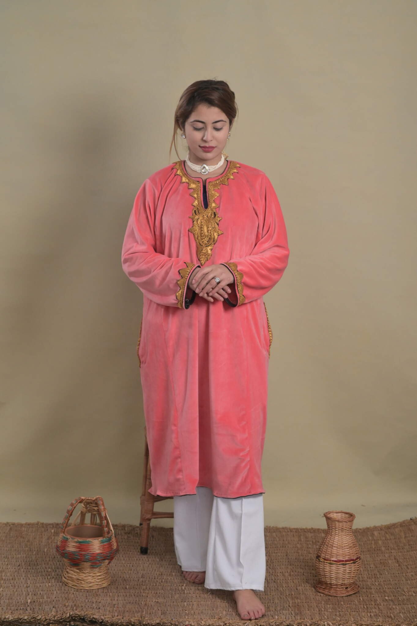 Cotton velvet Pheran with fine machine Tilla (Peach) - Image 2